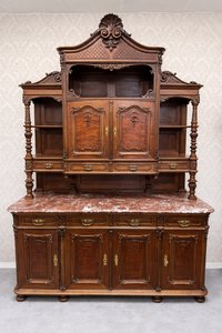 Masívny exkluzívny dvojdielny príborník