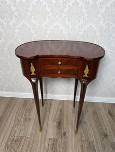 Príručný stolík s intarziou, cena za ks