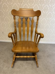 Tradičné hojdacie kreslo