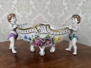 Porcelánová misa s anjelikmi – Rudolstadt Volkstedt