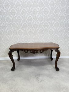 Konferenčný stolík